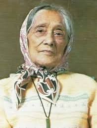 Tipi Tainui Rōpiha. Ngāti Kahungunu and Rangitāne; surveyor, senior public  servant. 1895–1978. Tipi Tainui Rōpiha was of Ngāi Toroiwaho of Ngāti  Kahungunu and Rangitāne. He was born in Waipāwa