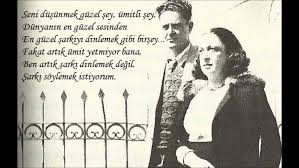 Nâzım hikmet 'in 1962 yılında yazdığı yaşamak güzel şey be kardeşim, adlı son eseri fransa ve sscb'de, belki içeriği ile daha uyumlu olduğundan, romantikler adıyla yayınlanmıştı. Mavi Gozlu Dev In Yani Nazim Hikmet In Ask Siirleri Modarazzi Yasama Dair Her Sey