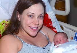 Amber Carmichael's Instagram, Twitter & Facebook