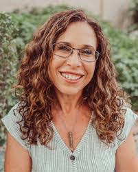 Cara Havens's Instagram, Twitter & Facebook