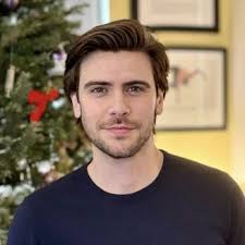 HAIRCUTS BY SERGIO SLAVNOV