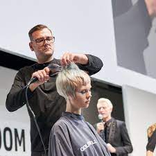 Keratin blowout is an alternative to keratin for the starters. Goldwell Hair Design Diploma Voila Institute