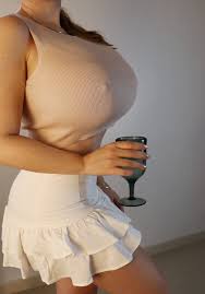 Chloe Bell 💙 Top 0% on OF on X: Merry Christmas! Can I be your gift this  year? 😈 t.coSh911qEKeJ t.colZ4sCYgdCu  X