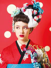 しちふくじん 成人式j rosso的ヘアスタイル 個性的編 成人式 ヘアスタイル レトロ 成人式 ヘアスタイル 袴 メイク