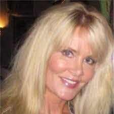 Katrina Poteat's Instagram, Twitter & Facebook