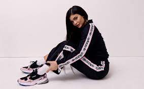 Urban society is the street wear fashion shop for the urban millennial. 25 Best Streetwear Brands You Need To Know 2021 List