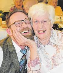 20200625-HOENGG-HOENG_HB-texte Hoengger endfassung 04.indd