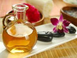 6 Uses For Castor Oil Gaiamtv Castor Oil Uses Massage Oil Castor Oil