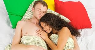 Dilansir brilio.net dari berbagai sumber pada selasa (28/7), dalam islam tentu sudah diatur tata cara atau adab dalam melakukan hubungan suami istri saat malam pertama. 7 Tips Bercinta Di Malam Pertama Popmama Com