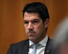 Comments labelled pro-Labor in ABC election review were by Liberal Kathryn  Greiner