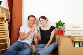 #nurwasichmag • in diesem video zeige ich euch, wie wir wirklich alles eing. Einzug In Neue Wohnung Mann Und Frau 20100405 0375 Cinestock Lizenzfreie Cinemagraphs Vipstocks Und Bilder Kaufen