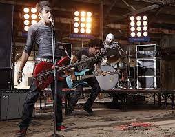 Bollywood rock songs blend a diverse number of indian sounds with western rock influences. Top 10 Hindi Rock Songs Of Bollywood Latest Articles Nettv4u