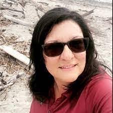 Teresa Tapscott's Instagram, Twitter & Facebook