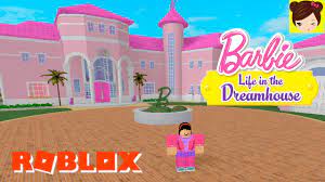 Nos encontramos con las gemelas as. Jugando Roblox Tour De La Mansion De Barbie Piscina Casa De Ken Y Probando Ropa Titi Games Youtube