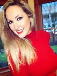 Amy Brooks's Instagram, Twitter & Facebook