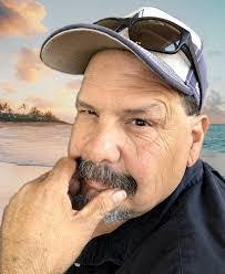 Oscar Roel's Instagram, Twitter & Facebook