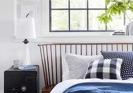 I've found they can seem rather cozy and welcoming if you know some tricks to make them look a little larger. 8 Gorgeous Small Space Ideas