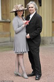 And what about john stone's wife? 0udobwbxhqdaxm