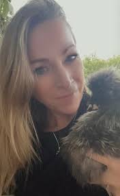 I have 2 roosters needing to be rehomed.