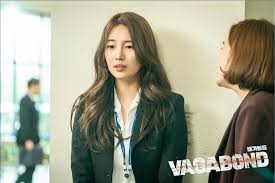 Bùi tú trí, sinh ngày 10 tháng 10 năm 1994), thường được biết đến với nghệ danh bae suzy (hay còn gọi ngắn gọn là suzy), là một nữ ca sĩ kiêm diễn viên người hàn quốc.cô là cựu thành viên của nhóm nhạc nữ miss a thuộc jyp entertainment, còn được biết đến với. Vagabond 2019