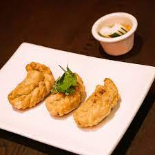 Was craving thai food and this place was on my way home, figured i'd try it. Little Thai Kitchen Home New York New York Menu Prices Restaurant Reviews Facebook