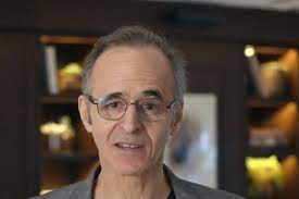 Sein jüngerer bruder robert goldman ist ebenfalls als komponist erfolgreich. Victoires De La Musique 2020 Jean Jacques Goldman S Surprise Return World Today News