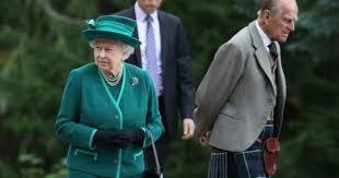 Il principe filippo mountbatten, duca di edimburgo e marito della regina elisabetta ii, è morto a 99 anni il 9 aprile 2021. Nkcihdkl7bplcm