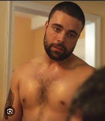 Que bien comía Gustavo 🥵🥵🥵 Es el actor de Max Arciniega, el que mata  Héctor en el flashback de BB