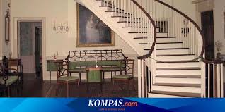 Kita boleh tidak percaya pada hitungan jawa dalam menetapkan hari pernikahan berdasarkan weton. Letak Dan Bentuk Tangga Menurut Fengshui Halaman All Kompas Com
