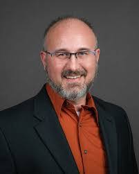 Karen Heater's Instagram, Twitter & Facebook