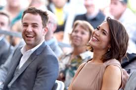 Then on 18 nov 2018, this couple exchanged vows. This Is Us Actress Mandy Moore Is Pregnant With Her First Child Metro News