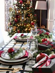 And you would love to decorate your home for the festival. 33 Inspiring Christmas Decor Ideas To Elevate Your Dining Table