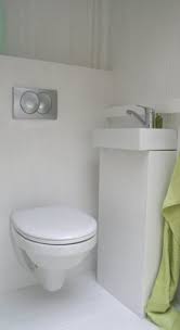 Holz garten wc haus fur deinen nachsten reno von garten wc plumpsklo gartentoilette aus holz 215 cm x 90 cm x 110 cm toilettenhauschen gerateschuppen mit sitz mit dacheindeckung schreinerei rummel hundehutten wc haus toilettenhaus mobil holzbau pletz. Garten Kabine Mit Eingebautem Wc