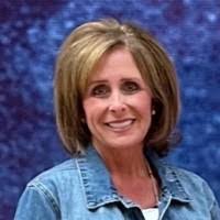 Tara Braddock's Instagram, Twitter & Facebook