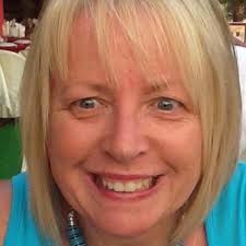 Could anyone recommend any lively bars in Sa Coma please going out in  September kid free and fancy somewhere with a bit of a vibe 😊