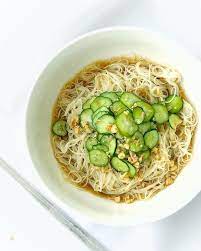 きゅうりとツナとクルミのぶっかけそうめん by 松山絵美 レシピサイト nadia ナディア プロの料理家のおいしいレシピ レシピ ヘルシーレシピ レシピ そうめん