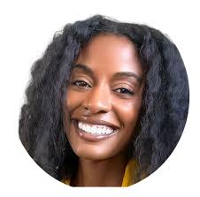 Jasmine Bass's Instagram, Twitter & Facebook