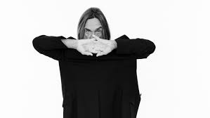 Mit typeit lassen sich online auch andere sprachen bequem tippen; Iggy Pop Kundigt Neues Studioalbum Free An