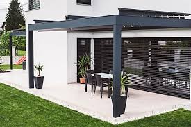 Mit Maisstarke Und Spitze Den Idealen Sichtschutz Furs Fenster Machen Uberdachung Garten Uberdachung Terrasse Terrassenuberdachung