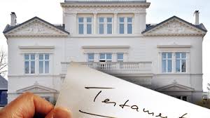 Wenn sie ein haus erben, kommt neben den unterhaltskosten gegebenenfalls zusätzlich die erbschaftssteuer auf sie zu.diese steuer wird in der schweiz von den kantonen erhoben. Steuern Enkel Sind Die Gewinner Der Erbschaftsreform Welt