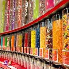 The Sweetest Store In Dubai Candylicious The Dubai Mall Sweet Candy Candy Christmas Food