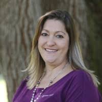 Wendy Glover's Instagram, Twitter & Facebook