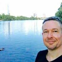 Toni Deaver: Actor, dialogue editor and direct…