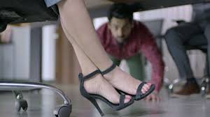 عشاق اقدام البنات