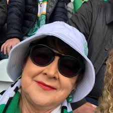 Lynn Travers (@LynnTravers6)