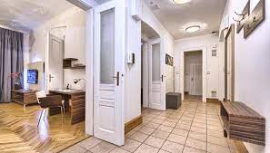 Apartments that measure between 1,000 and 1,500 square feet typically cost $0.08 per square foot. Two Bedroom Apartment Residence Brehova