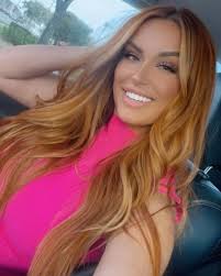 Lindsey Ward (@lindseynward) • Instagram photos and videos