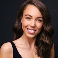 Sheena Mccartney's Instagram, Twitter & Facebook