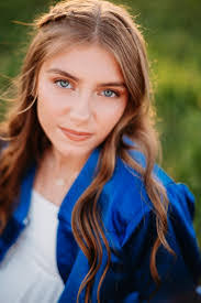 Mallory Patrick's Instagram, Twitter & Facebook