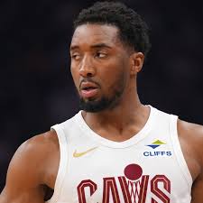 Time for Cleveland Cavaliers to Worry About Donovan Mitchell's Health